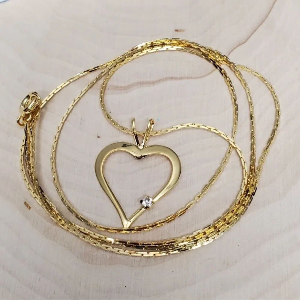 VTG? Goldtone Heart Necklace